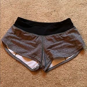 Super cute grey and black lululemon shorts!